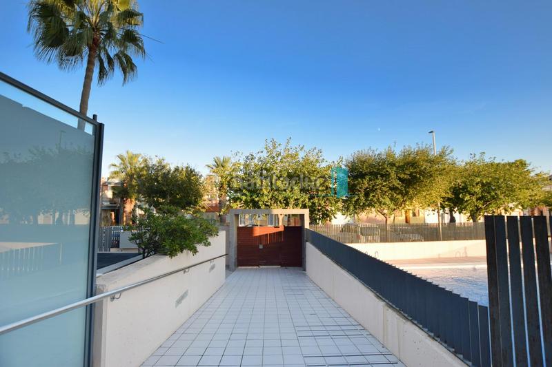 Foto d18ccc04-ce59-4b8b-868d-5707e5e11581. Lloguer apartament amb aparcament piscina a playas de Puçol Puçol