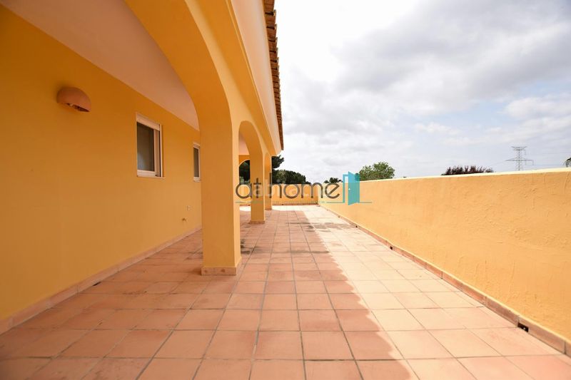 Foto c35546bb-fa19-43d8-8b47-75c297a1e546. Lloguer casa amb calefacció piscina a Alfinach - Monasterios Puçol