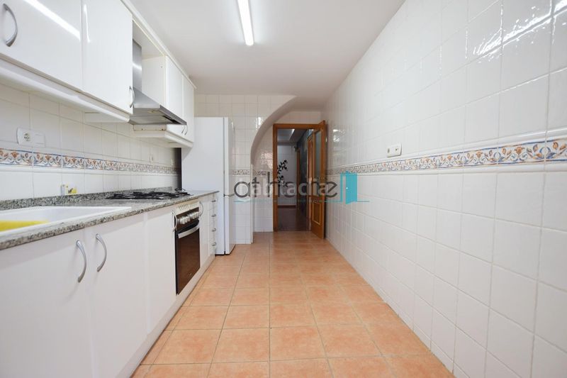 Foto 7bf7e5ee-ebdb-4aad-8504-a1b1e794292c. Duplex avec parking dans Puçol ciudad Puçol