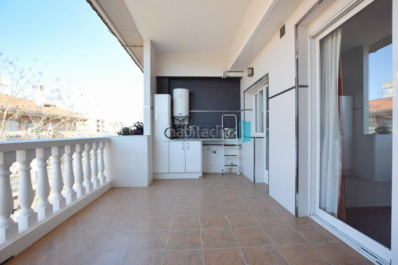 Foto aedca5ca-214b-4f43-a0a8-f6a06445efd3. Duplex avec parking dans Puçol ciudad Puçol