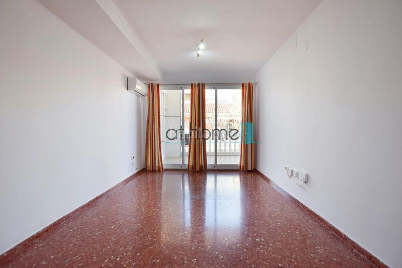 Foto b4359965-6e43-4414-9542-d2ca0f5c3145. Duplex avec parking dans Puçol ciudad Puçol