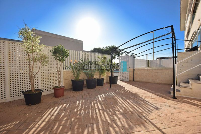 Foto 9be71b7d-604c-4b9f-a25a-31952ce799a5. Miete appartement mit parking pool in playas de Puçol Puçol