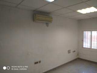 Location Local commercial à Avenida del padre esplá 51. Se alquila local