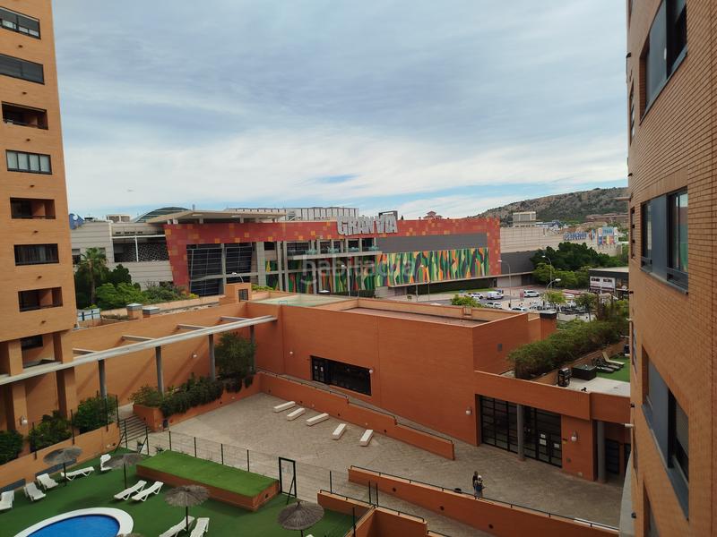 Foto 247cb72d-3e3d-4ced-947b-5e1f7435bb6e. Alquiler piso en plaza del alcalde agatángelo soler 4 vivienda para alquilar en Alicante