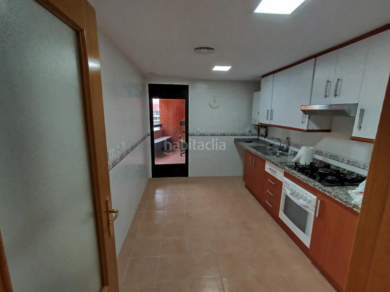 Foto aa4a5a82-1f38-4f68-997b-e8a19ea43645. Location appartement dans plaza del alcalde agatángelo soler 4 dans Alicante