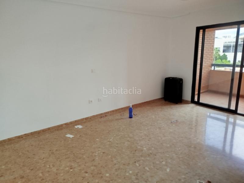 Foto ec063895-c7ea-4f98-81de-ba5b91ab86cb. Location appartement dans plaza del alcalde agatángelo soler 4 dans Alicante