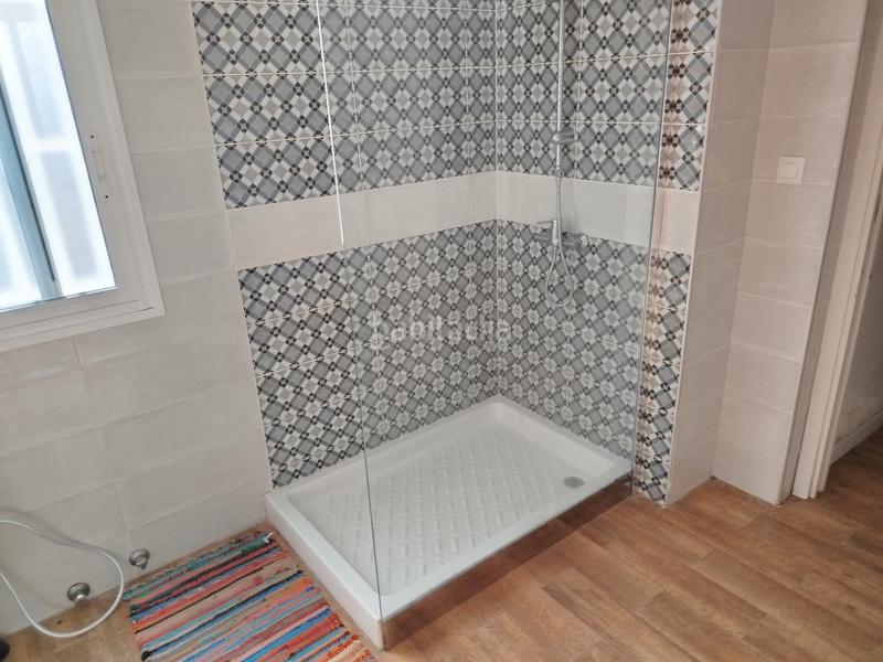 Foto 6b08f94e-52df-45b0-a24f-b317e434b1d0. Piso en carrer del pintor zuloaga 14 vivienda para vender en Alicante