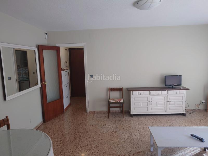 Foto 66b8dff6-4c84-4ce9-8b6c-9f59c8950ae7. Pis a calle fiscal miguel gutiérrez carbonell 5 a Alicante