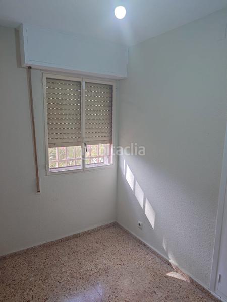 Foto 740e61a9-b50e-4211-973b-056672e5990b. Pis a calle fiscal miguel gutiérrez carbonell 5 a Alicante