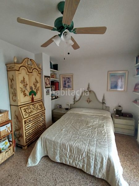 Foto 0c6c10e8-c9c6-4aec-8a09-9ec65337df53. Pis a carrer sant pere 99 a Campello Playa Campello (el)