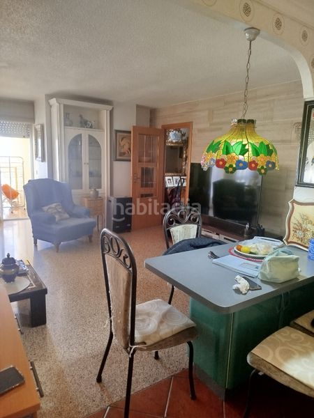 Foto 4dffb6a3-ee64-42eb-a9d2-263d19069dee. Pis a carrer sant pere 99 a Campello Playa Campello (el)