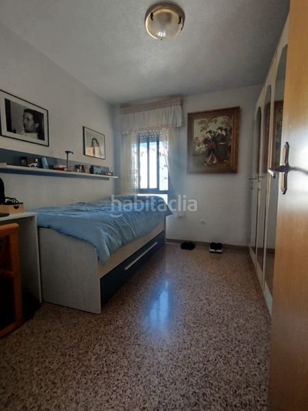 Foto 71653e33-2e8a-4f3b-8bcc-2ba2eb470229. Pis a carrer sant pere 99 a Campello Playa Campello (el)