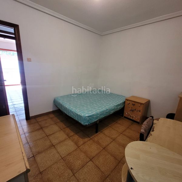 Foto 76bcaf1e-1ec6-405d-bd75-866a2035d7a3. Pis a plaza argel 5-2 a Virgen del Remedio - Parque Lo Morant Alicante