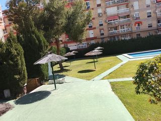 Pis a Avinguda d'Aguilera 50 - 52