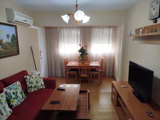 Pis a Calle maestro luis torregrosa 13. Piso para  vender