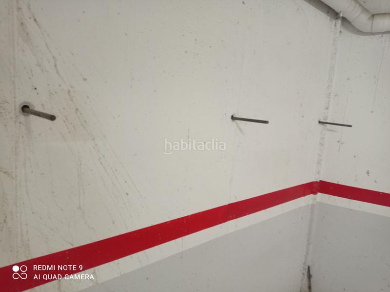 Foto 18bb7a37-2283-4254-880a-e4f5f2feaf38. Parking coche en carrer alzina 6 en Puig-reig