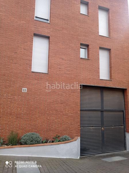 Foto 23098dd4-05a8-45b9-a6f5-3f6ea5db47d2. Parking coche en carrer alzina 6 en Puig-reig