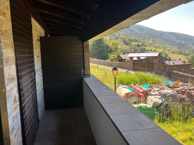 Foto 4ad0c7bf-3c05-4d5d-892a-12c4da815647. Aparcament cotxe a carrer arrabal 7 a Meranges