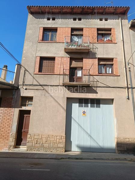 Foto ef8dcd48-fd82-44bb-8dfb-603a8a3592c3. Edifici a Solsona