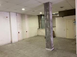 Local commercial  Carrer mestre pedret. Local a berga