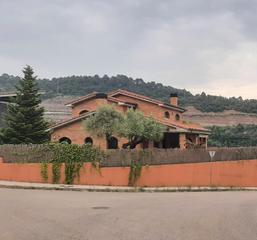 Chalet in Puig-reig. Xalet a puig-reig!