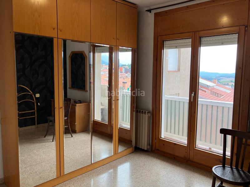 Foto 58ffe2e5-9663-49fa-a272-7c51561435a6. Piso  con balcón en Berga