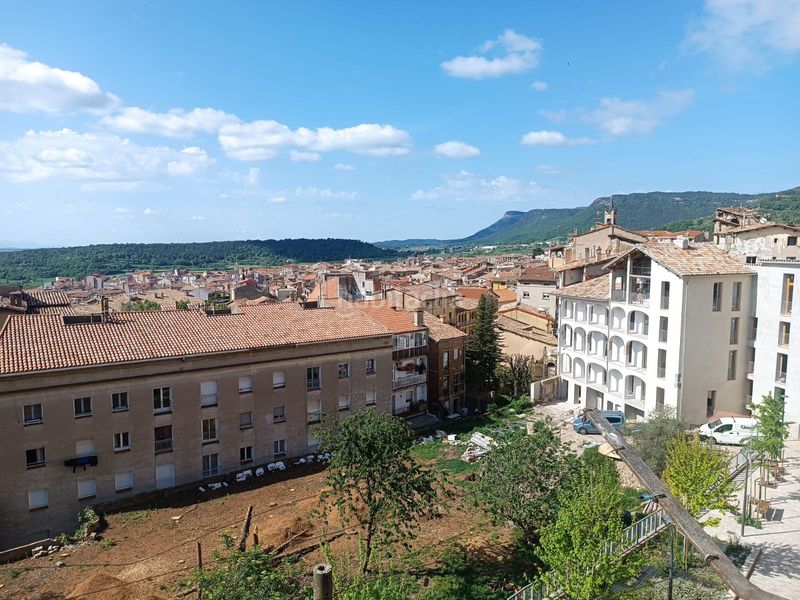 Foto 8745e297-2198-42f2-83f2-e13efa4f268c. Piso pis a en Berga