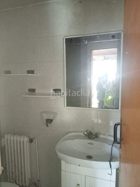 Foto fd87463f-b91f-4fb2-9850-467e02b61cef. Casa adossada a Gironella