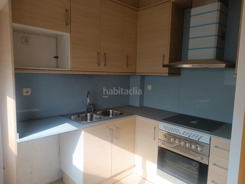 Foto d54487c1-4f0e-41f0-97dd-db53a5bafd93. Casa adossada amb aparcament a Gironella