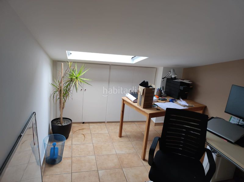 Foto 727158bf-2f07-4744-95b7-6e08bc3745e2. Piso pis a en Berga