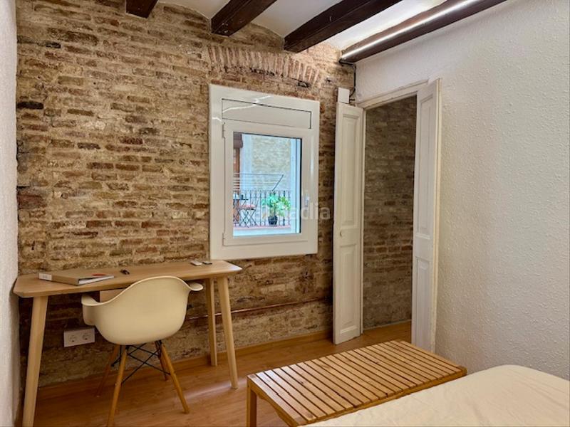 Foto 06277226-2a49-420f-bec4-572b7d2c2762. Piso  en venta en calle de monjo en Barceloneta Barcelona