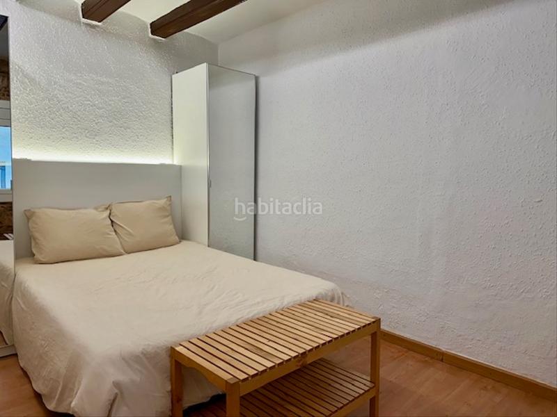 Foto 63257ee0-412f-457f-ba1f-2b820a1a465c. Piso  en venta en calle de monjo en Barceloneta Barcelona