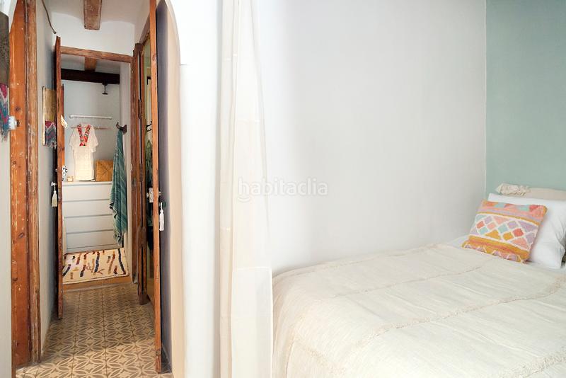 Foto 8c4b8f64-e32e-44b0-b722-101342152d41. Alquiler piso alquiler de piso en calle de n'aglà en Barcelona