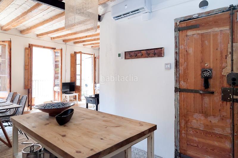 Foto 3db6cfcb-920c-4daa-8d66-32078a6d3f58. Miete etagenwohnung mit heizung in Gòtic Barcelona