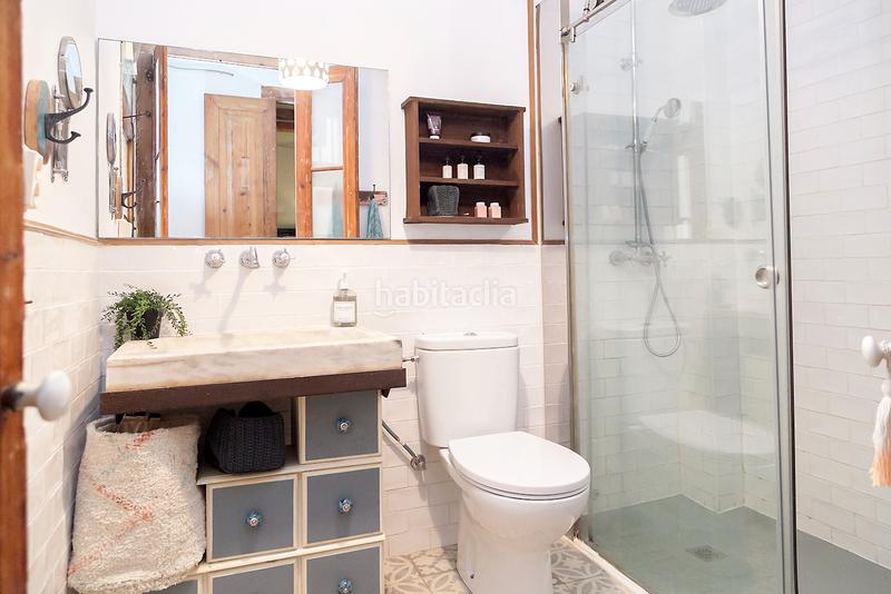 Foto 1482de42-b894-4fb7-94a7-d22c4ec15d75. Rent flat with heating in Gòtic Barcelona