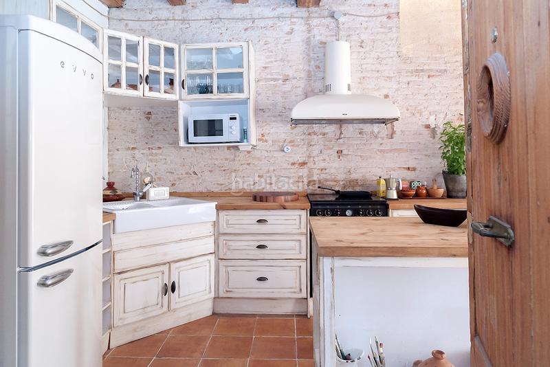 Foto e4e8352c-f4ac-4b2d-a478-bb8e4a6f24d5. Rent flat with heating in Gòtic Barcelona