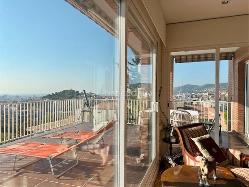 Foto 60d2c06c-528d-4e45-a4fe-dca2e8622dcd. Haus mit kamin parking pool in Vallcarca - Penitents Barcelona