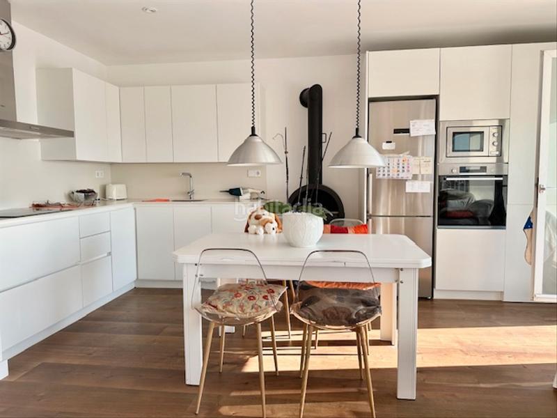 Foto a5e2992a-ee44-4e89-8db9-5356e71dac69. Maison avec cheminée parking piscine dans Vallcarca - Penitents Barcelona