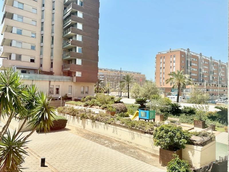 Foto cf14cdaa-8b4b-402c-acf4-1cd6b7fa2a74. Affitto appartamento con riscaldamento parcheggio piscina in Badalona