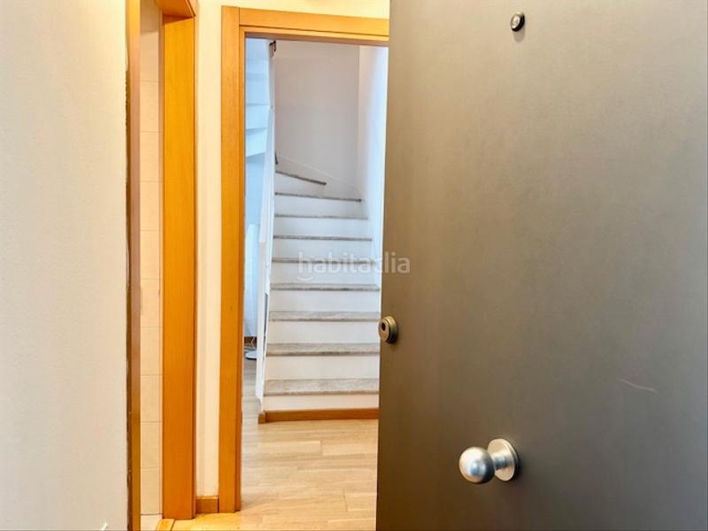 Foto 96545c30-4166-44ca-984b-b43734d0a71b. Alquiler piso alquiler de temporada delante del mar en Badalona