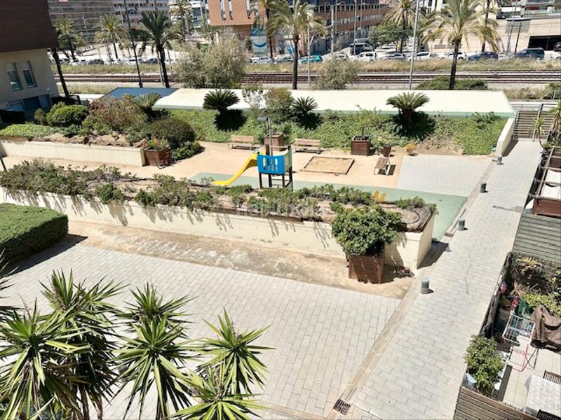 Foto 179a204d-4263-4ef5-8025-84ef9ae22191. Miete etagenwohnung mit heizung parking pool in Port Badalona