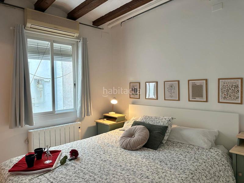 Foto e9d79cdf-f3ad-4c1b-9806-a491d0f170f3. Affitto appartamento con riscaldamento in Raval Barcelona