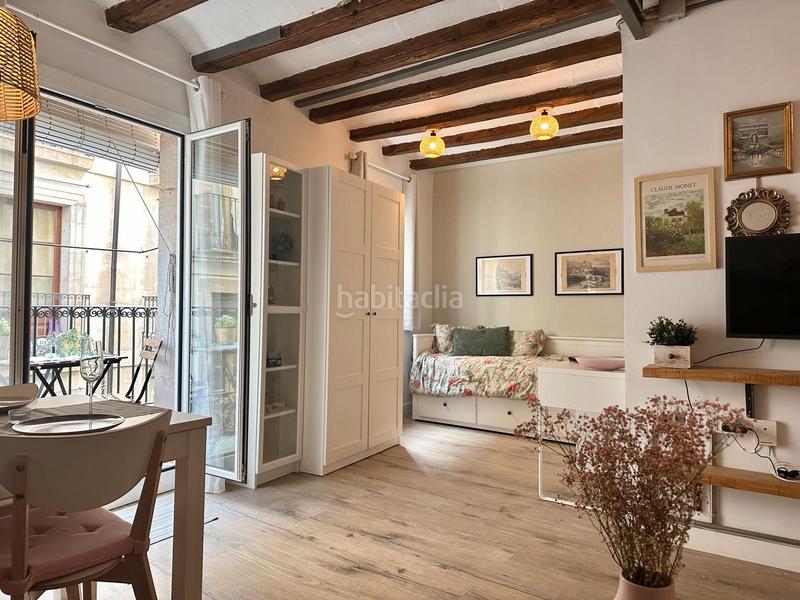 Foto 3ee750d6-ead1-4f16-8dba-256e0caff7f8. Miete etagenwohnung mit heizung in Raval Barcelona