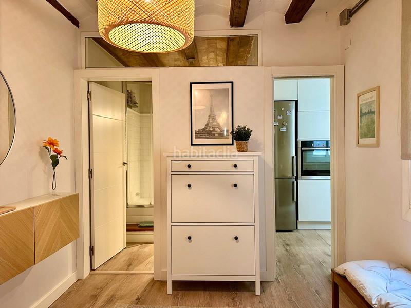 Foto c0cde100-d778-4021-827b-d0bb67377453. Miete etagenwohnung mit heizung in Raval Barcelona
