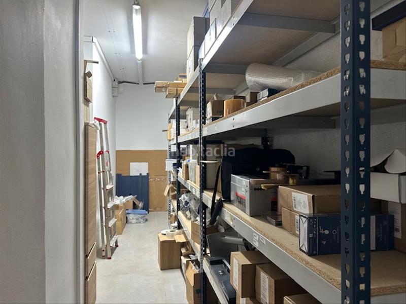 Foto 853cc80a-6b39-42d0-a5b2-e33a0c5a285d. Locale commerciale con riscaldamento in Barri de les Corts Barcelona