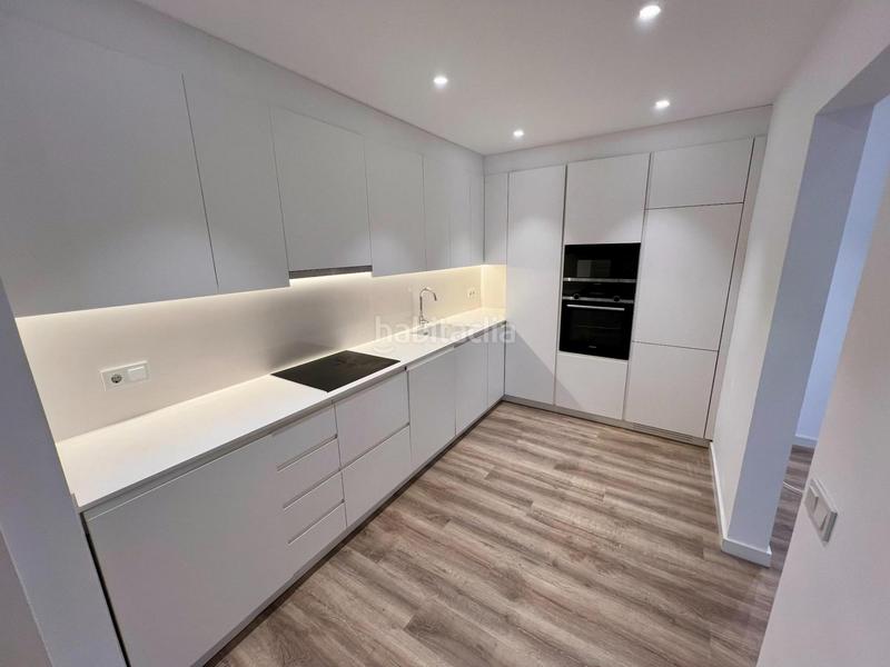 Foto 792a4d2a-0de1-43c0-8ba8-e49c04bd9e31. Appartamento con riscaldamento in Sant Antoni Barcelona