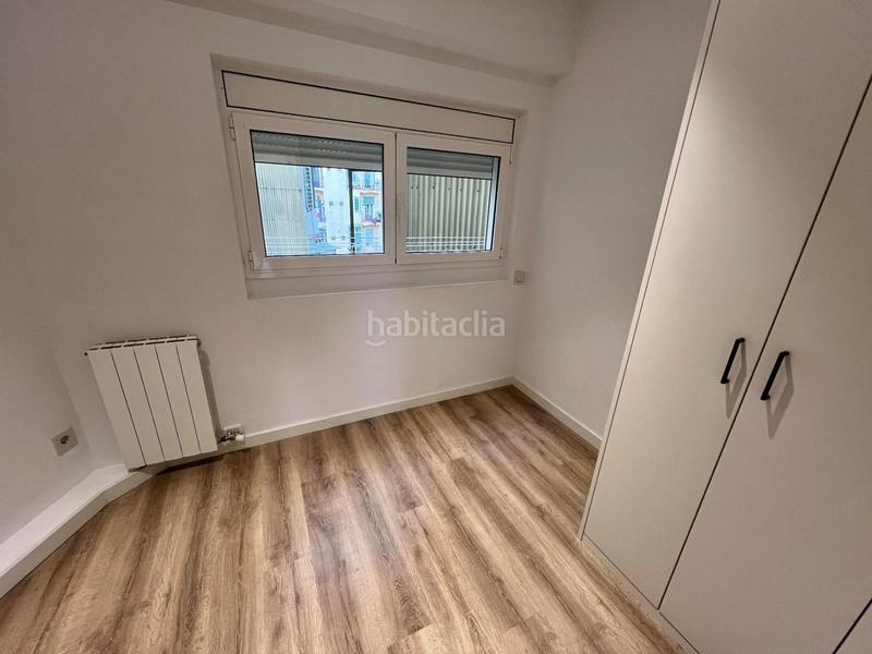 Foto 545ac6dc-8f9e-467c-afc5-fb7ad6131804. Flat with heating in Sant Antoni Barcelona