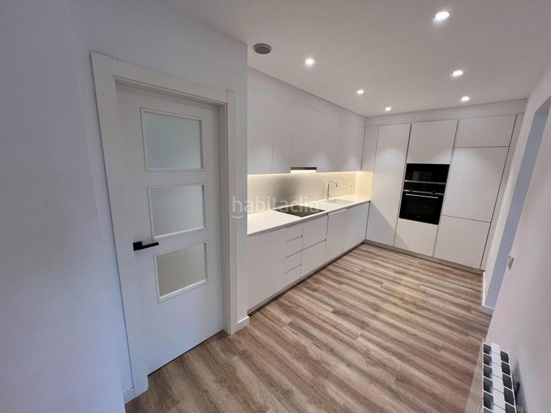 Foto fafe1f0d-31d5-44e1-83ac-b684ca3469e7. Flat with heating in Sant Antoni Barcelona