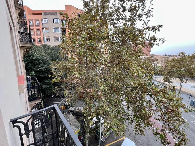 Foto 00708fef-01d0-4b00-97be-d85ec400b733. Piso en Sant Antoni Barcelona