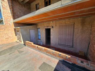 Reihenhaus in Callús. Si busques espai i tranquilitat, aquesta es la teva casa!!!